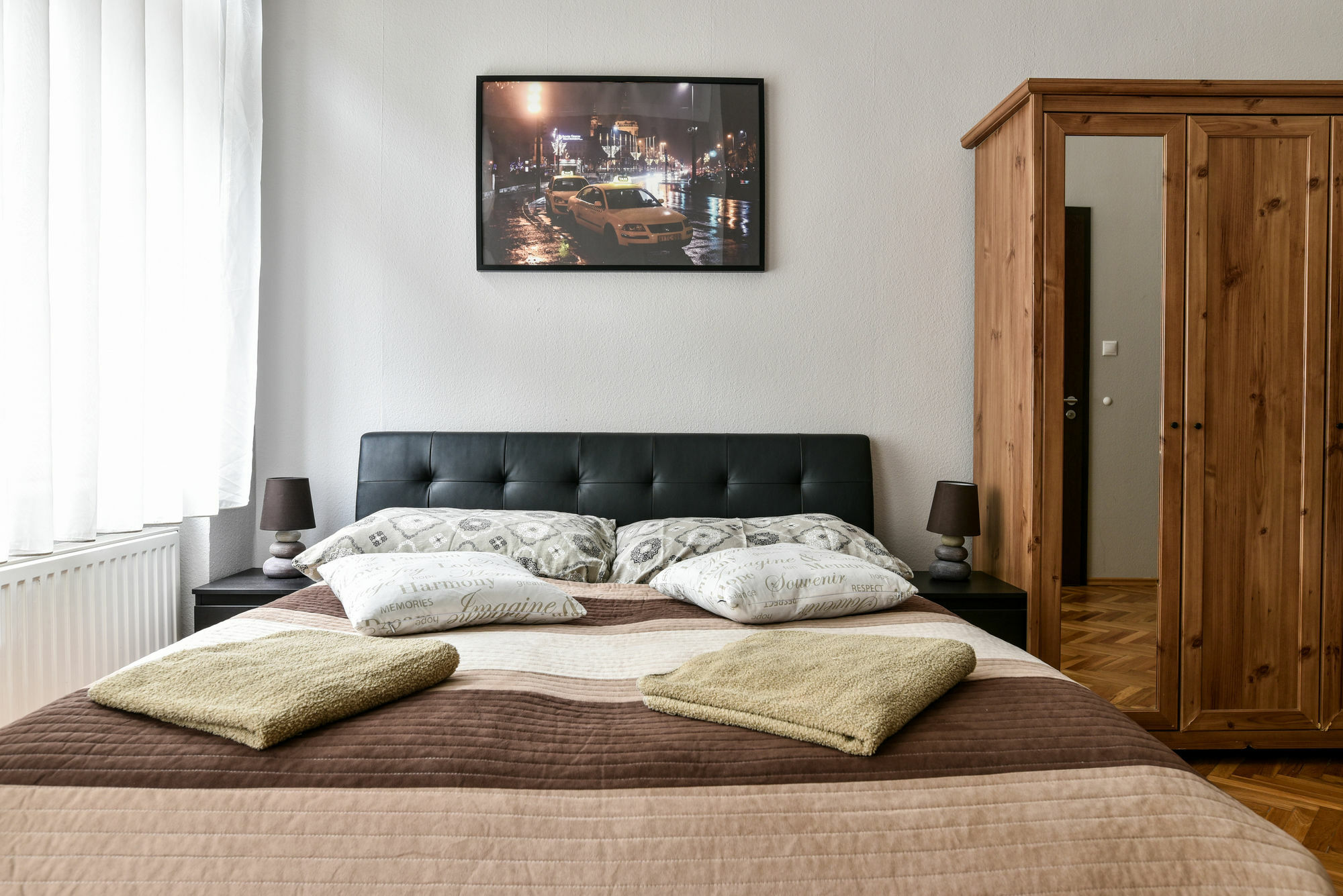 Corvin Point Rooms And Apartments Budapest Exteriör bild